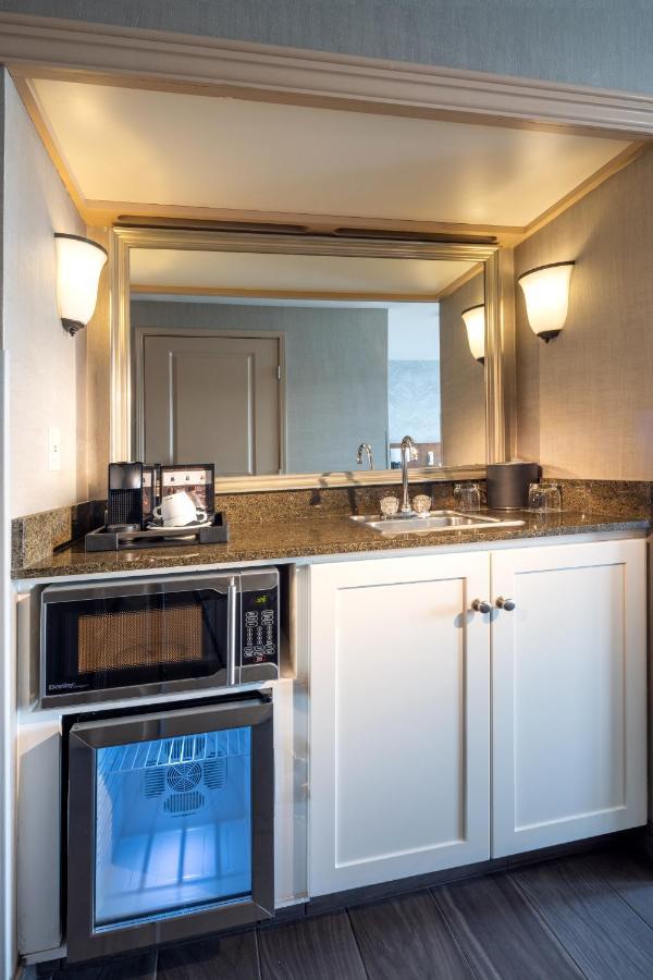Silver Cloud Hotel Tacoma Waterfront Екстер'єр фото